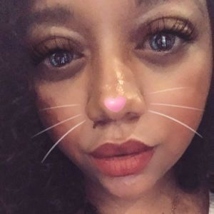 Meet your Posher, Louisa